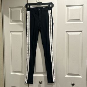 Rag & Bone Black Skinny Jeans w White Faux Leather Stripes on side, Size 24